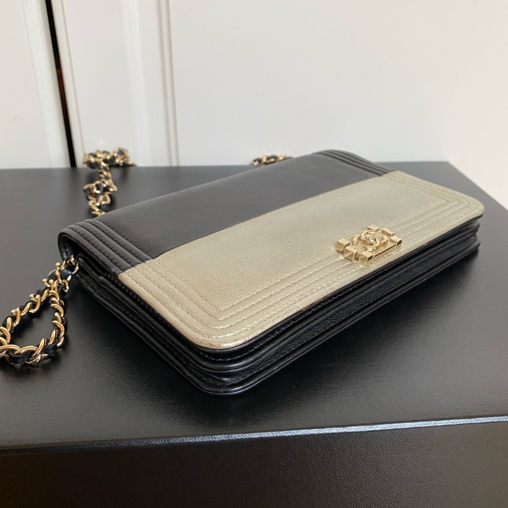 SOLD. Chanel boy wallet on chain woc - Picture 2 of 9